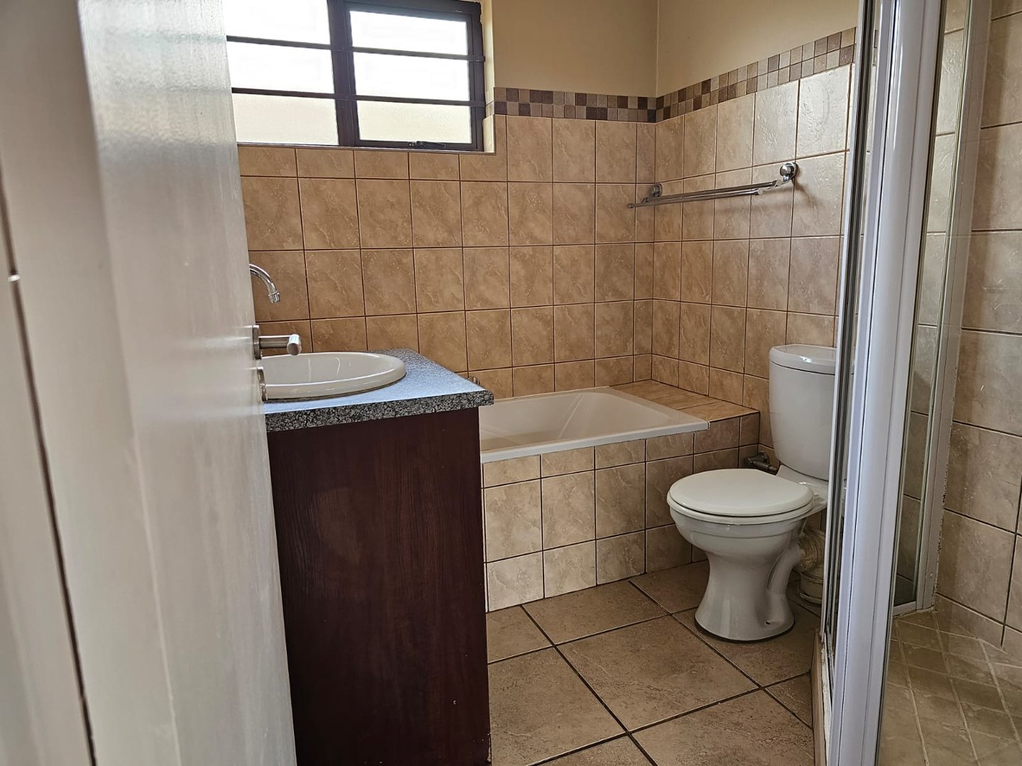 3 Bedroom Property for Sale in Langenhovenpark Free State